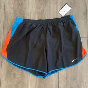 Nike woman’s running shorts 